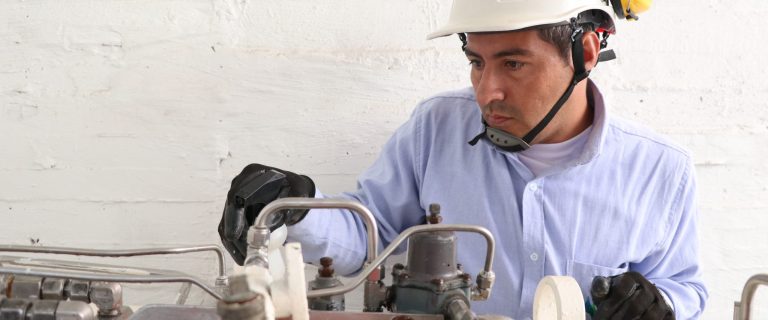 Mantenimiento del sistema Gas Natural Efigas